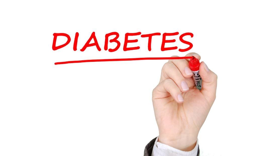 If any wound or ulcer persists, it is always advisable to consult doctors at the earliest.