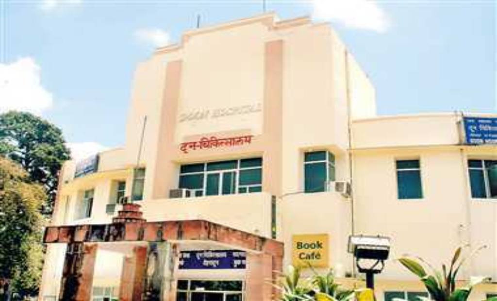 Uttarakhand Chief Minister Orders Probe into Controversial Transfer of Woman Medical Officer