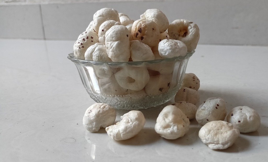 Makhanas are known to maintain our body's hormonal balance.