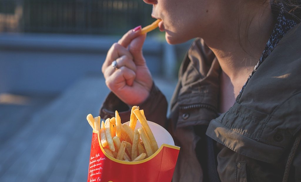 It is essential for people to keep track of eating patterns.