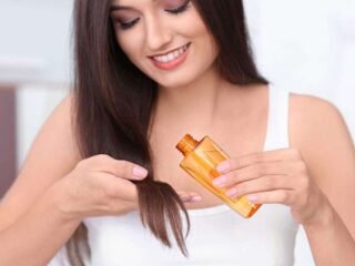 Almond Oil: The Secret to Youthful Skin and Strong Hair Growth