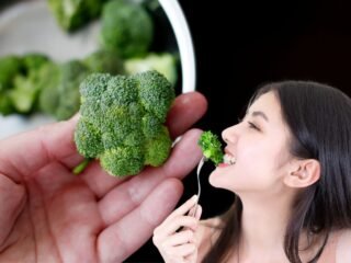 10 Amazing Health Benefits of Eating Brocolli In Winter
